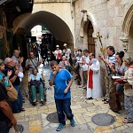 le mangeur de pépites de la Via Dolorosa. מפצח הגרעינים מוויה דולורוזה